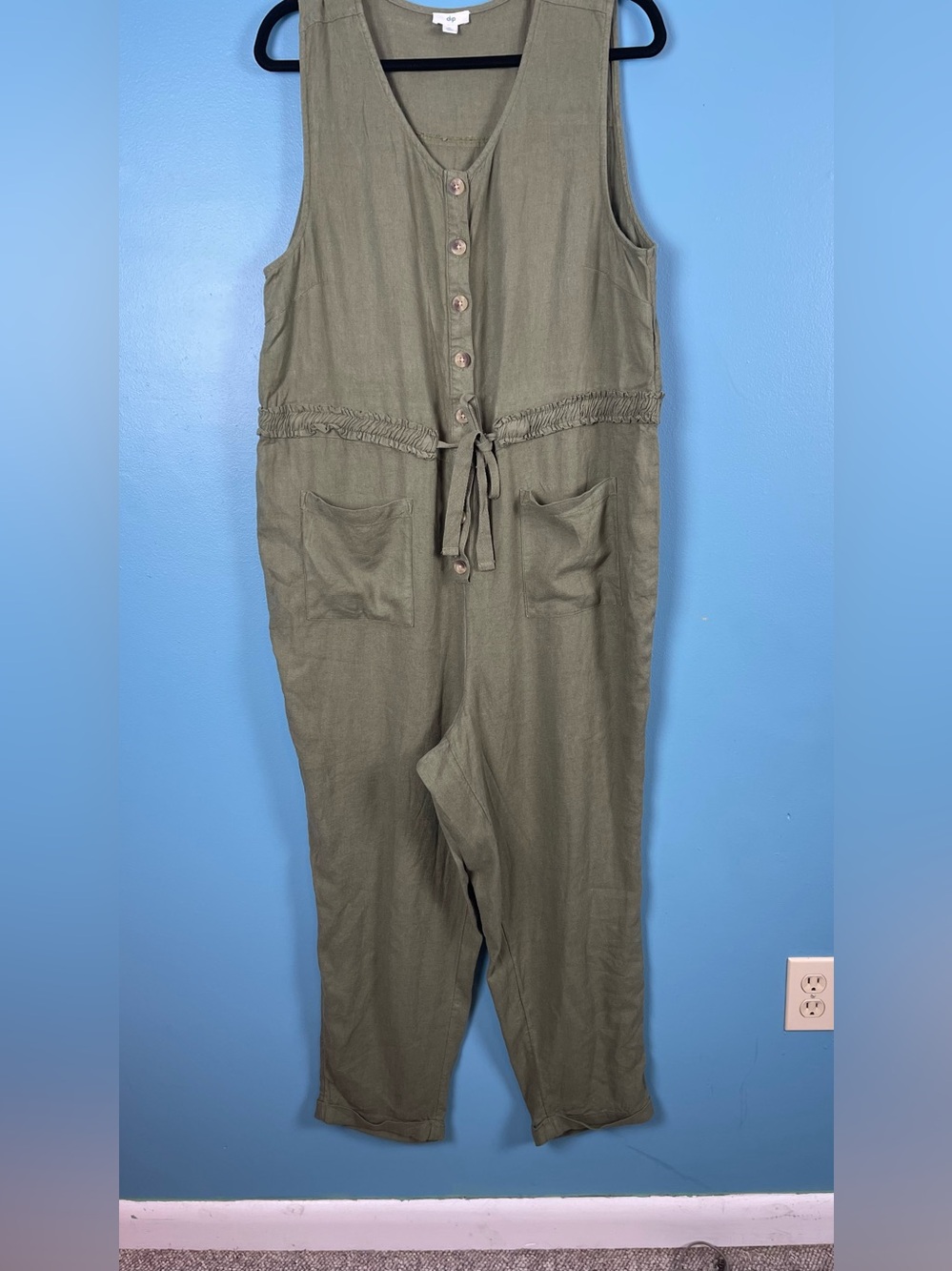 DIP SLEEVELESS LINEN BLEND JUMPSUIT SIZE XL